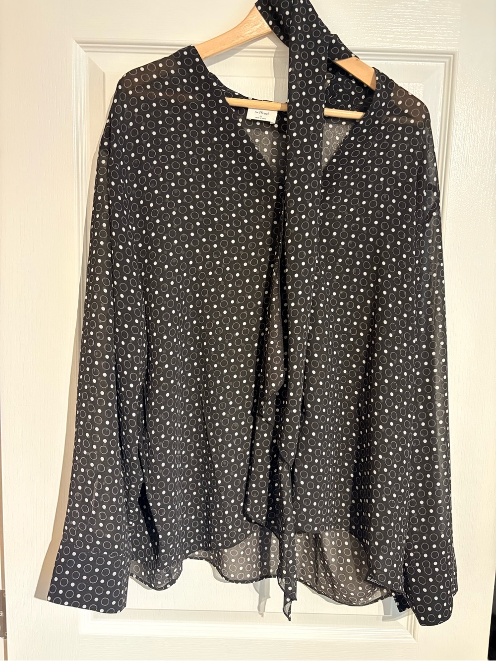 Wilfred Black Blouse with White Circle Print and Neck Tie